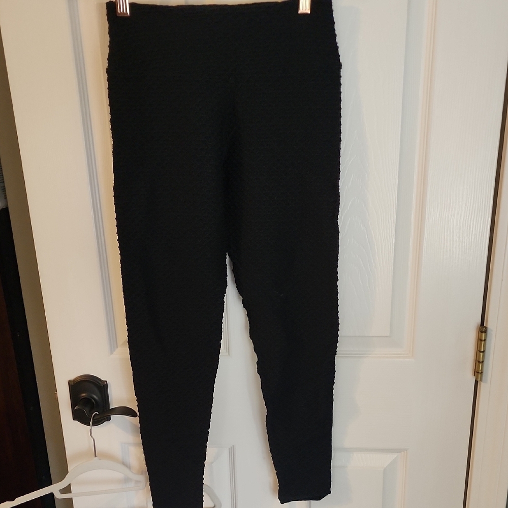 Black Textured Leggings